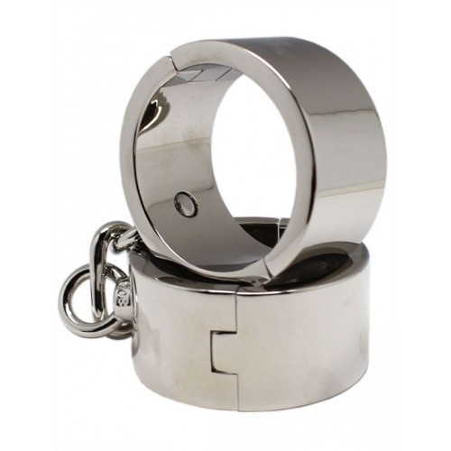 Серебристые гладкие металлические наручники с ключиком (Eroticon P3015M)